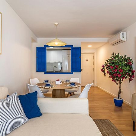 Solis Mare Apartments - Pedregalejo Beach Малага Экстерьер фото