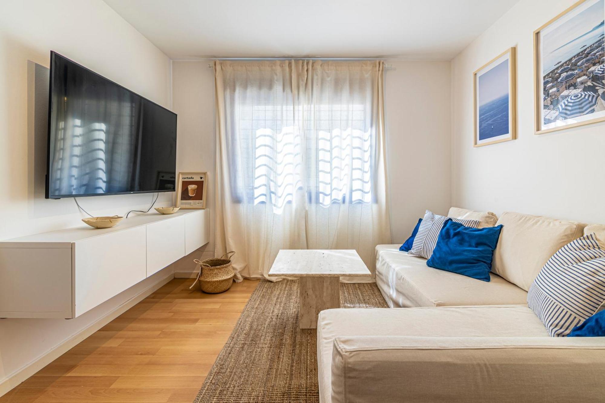 Solis Mare Apartments - Pedregalejo Beach Малага Экстерьер фото