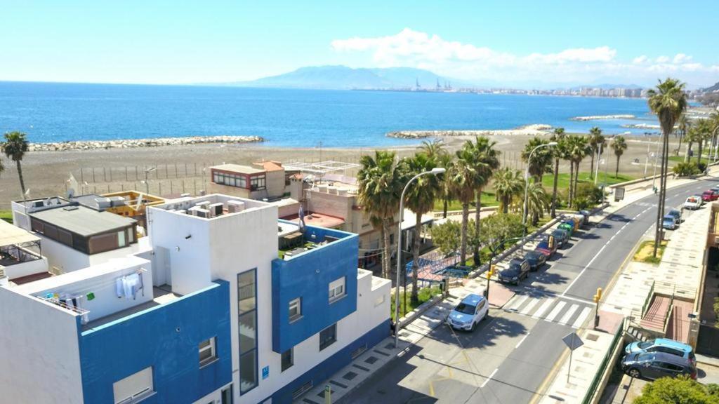 Solis Mare Apartments - Pedregalejo Beach Малага Экстерьер фото